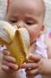 Mobile Preview: Banane "Ana Banana" - Naturkautschuk-Babyspielzeug von OLI & CAROL